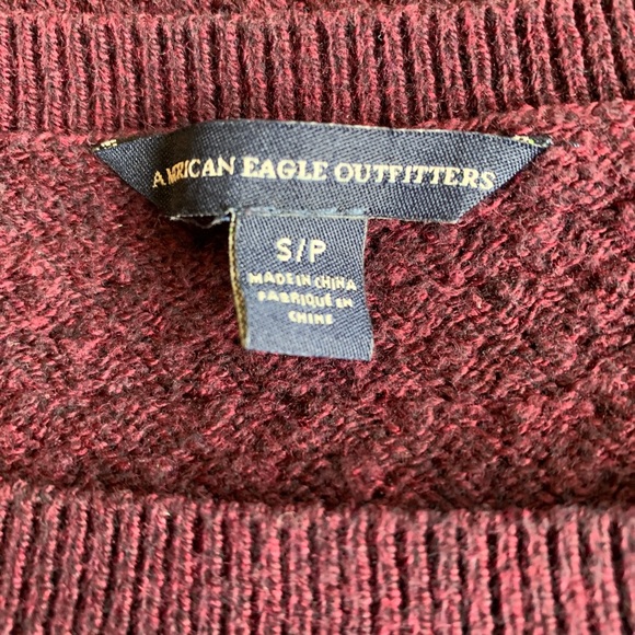 AEO boatneck maroon sweater - Picture 4 of 4